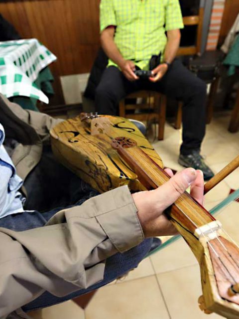 La música tradicional de Cantabria. Folclore tradicional del valle del Nansa. Nansa Natural para disfrutar del floclore de Cantabria.